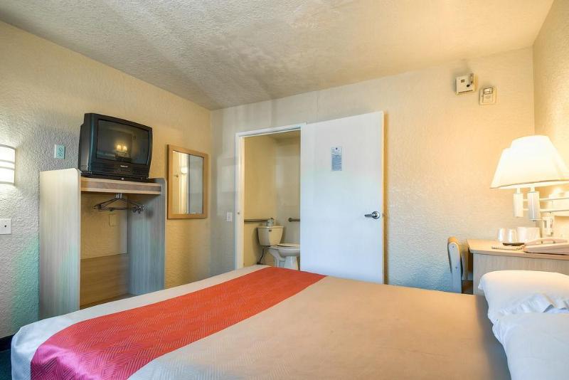 Motel 6-Anaheim, Ca - Buena Park Eksteriør billede
