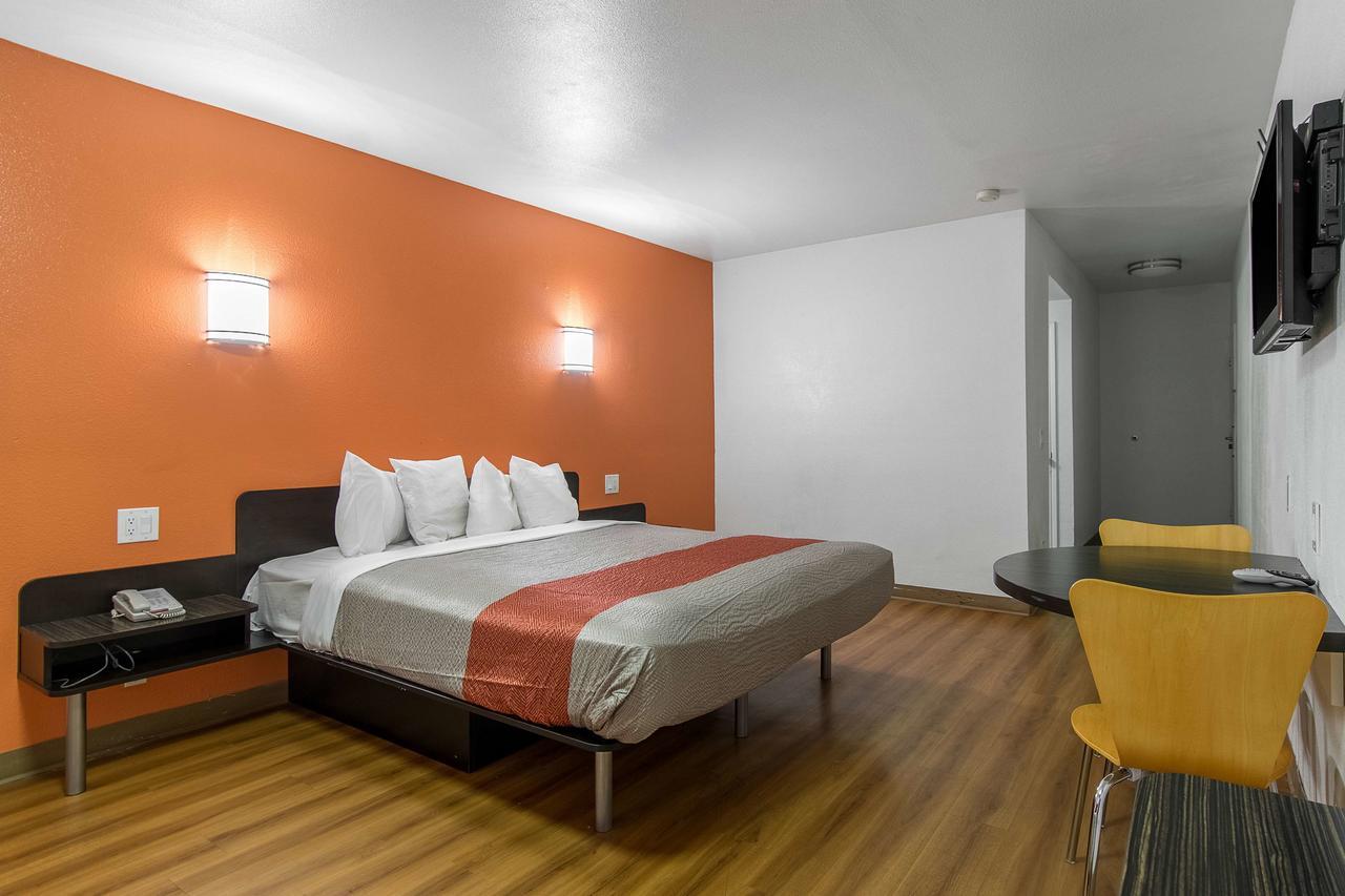 Motel 6-Anaheim, Ca - Buena Park Eksteriør billede
