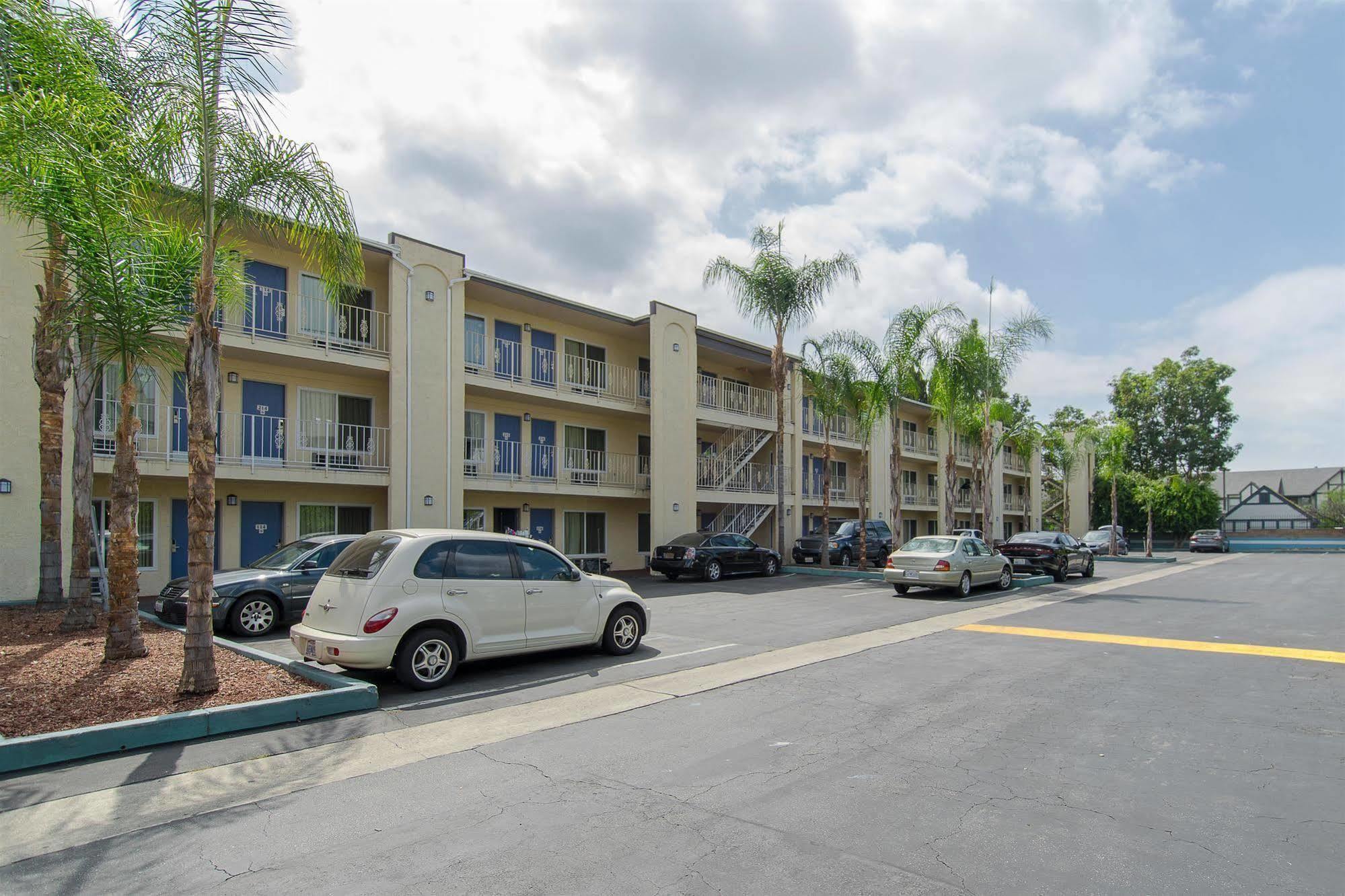 Motel 6-Anaheim, Ca - Buena Park Eksteriør billede