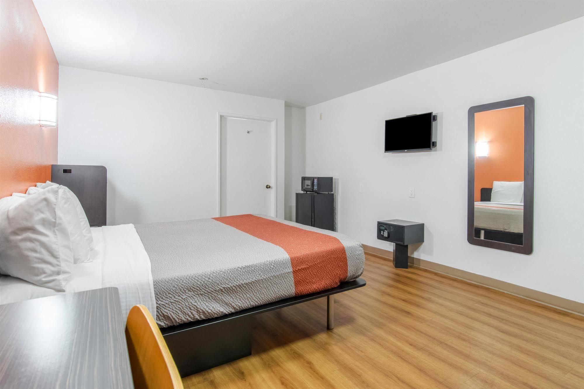 Motel 6-Anaheim, Ca - Buena Park Eksteriør billede